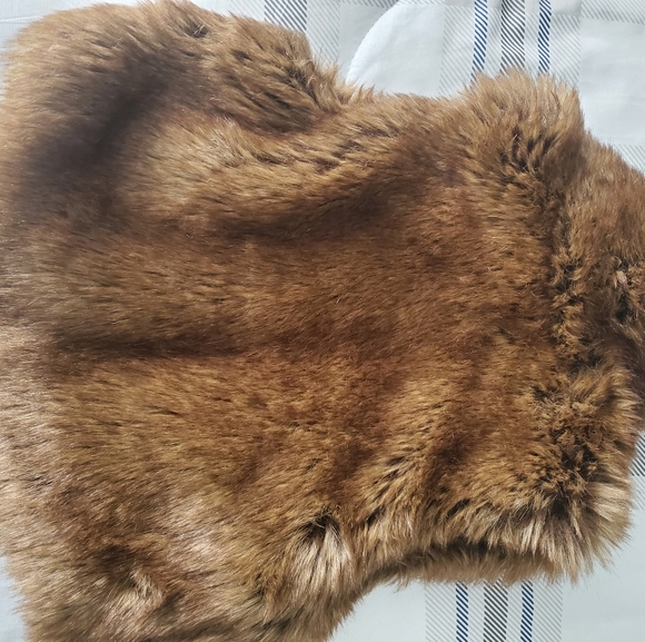 Ralph Lauren vest 5T - Picture 4 of 4